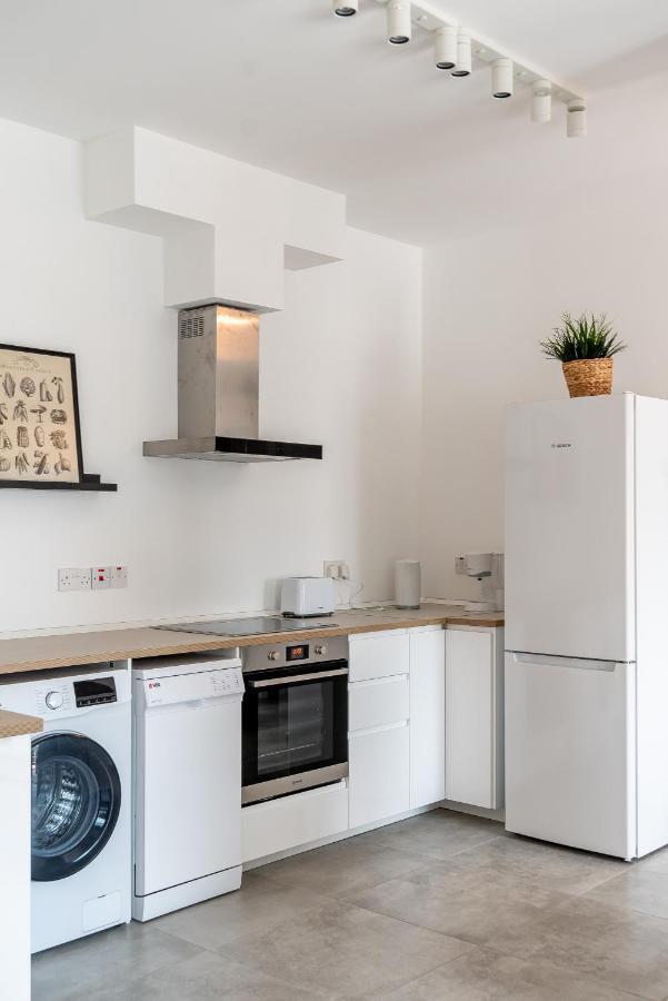 Kition City Apartments - Central Location ラルナカ エクステリア 写真