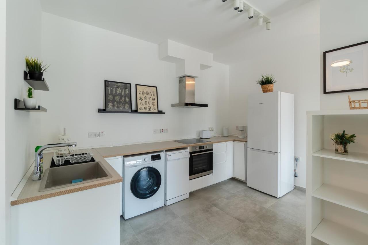 Kition City Apartments - Central Location ラルナカ エクステリア 写真